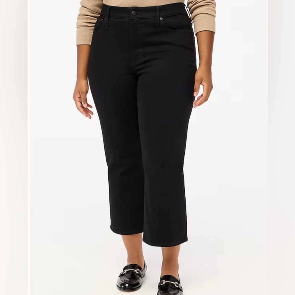J Crew Factory Flare crop black jean in all-day stretch size 31 BT057